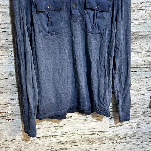 Guess long sleeve fade distressed shirt size large - Picture 4 of 9